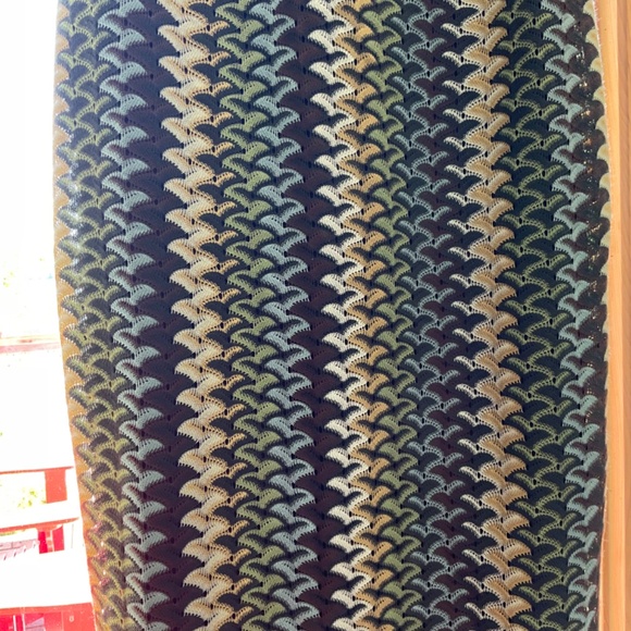 One of a kind designed dress in a very cool fabric. Size small - Picture 5 of 5